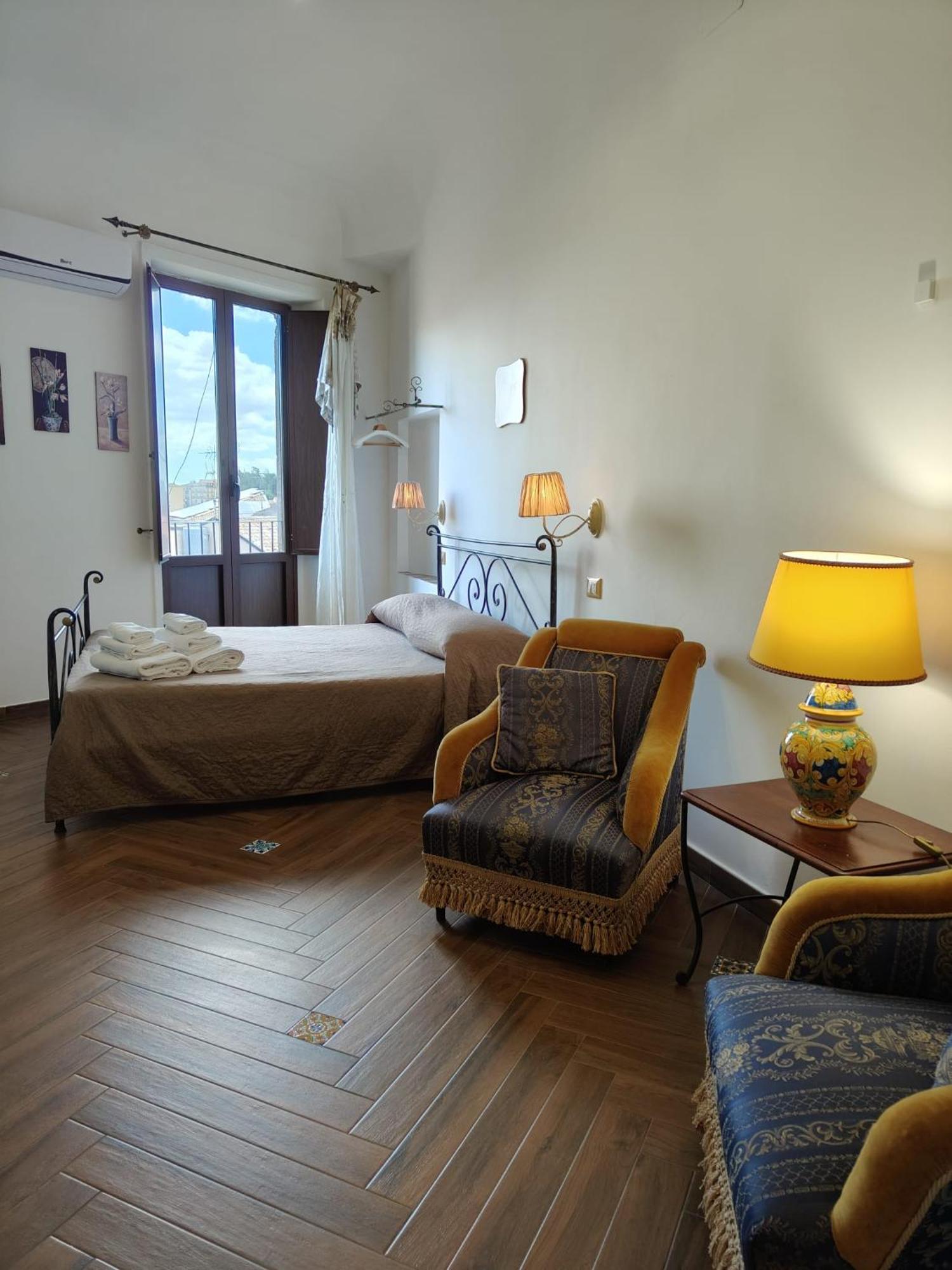 Centro Sicilia Rooms-Suites & Terrace Enna Ngoại thất bức ảnh